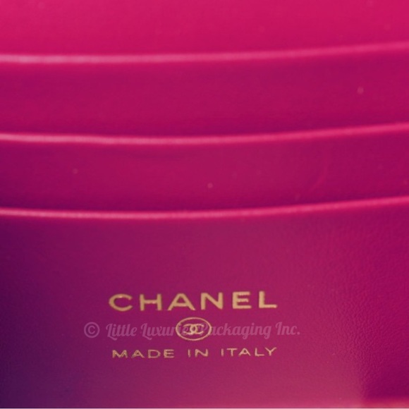 NWT Authentic Chanel Fuchsia Pink Leather Vanity Case Handbag with Jeweled Chain - Picture 9 of 16